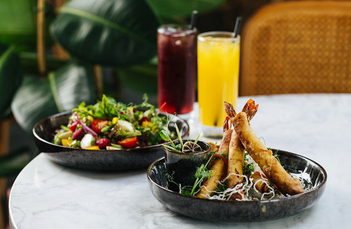 Unique Drunch for Two with House or Soft Drinks at Windows Bar and Lounge, Voco Hotel | at Wondergifts