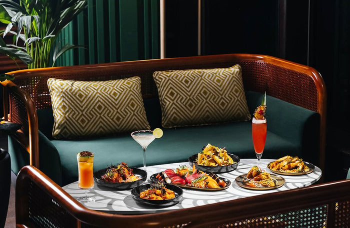 Unique Drunch for Two with House or Soft Drinks at Windows Bar and Lounge, Voco Hotel | at Wondergifts