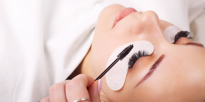 Flutter in Style with Stunning Lashes at Glow Beauty Salon | at Wondergifts