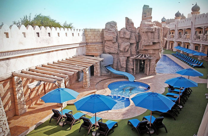 Emirates Park Zoo & Resort Family Stay with Zoo Access and Breakfast with Giraffes
