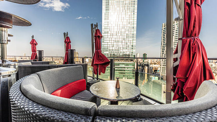 Anantara Spa Downtown Couple Massage with CÉ LA VI Lunch for Two | at Wondergifts