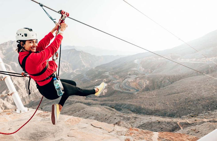 Congratulations Gift Box: Celebrate Special Moments with 200+ Experiences | at Wondergifts