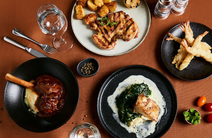 Dining Experience with Ski Dubai View for Two at Salmontini Le Resto MOE | at Wondergifts