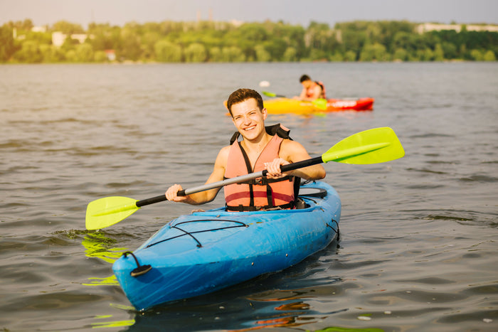 One Hour Single-Seat Kayak Adventure at Palm Jumeirah | at Wondergifts