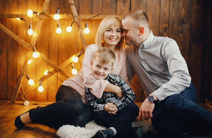 Capture the Moment: Professional Studio Photoshoot for Up to Three People | at Wondergifts