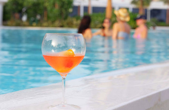 Pool and Beach Access with F&B Voucher for One at PLAYA, The Palm | at Wondergifts