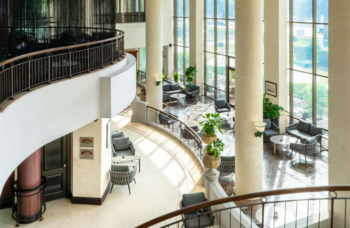 Upscale One-Night Stay with Breakfast at Radisson Blu, Abu Dhabi Corniche | at Wondergifts