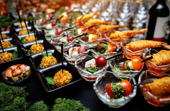 Ramadan Kareem Gift Box: 200+ Selections of Gourmet, Spa, Adventure and More | at Wondergifts