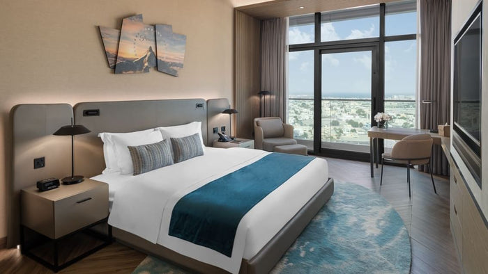 One Night Hotel Stay in Dubai with La Perle Show Tickets for Two | at Wondergifts