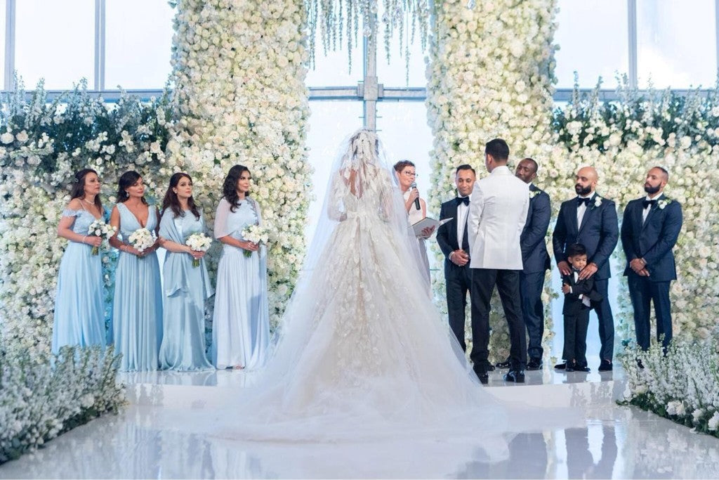 Where to Buy Wedding Gifts in Dubai?