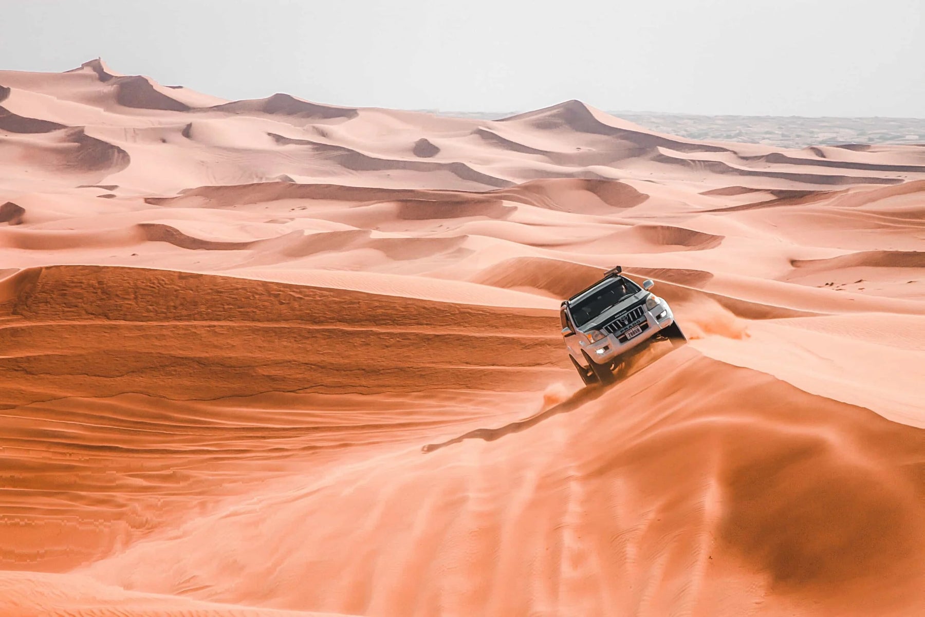 Where is the Best Place for Dune Bashing in Dubai?