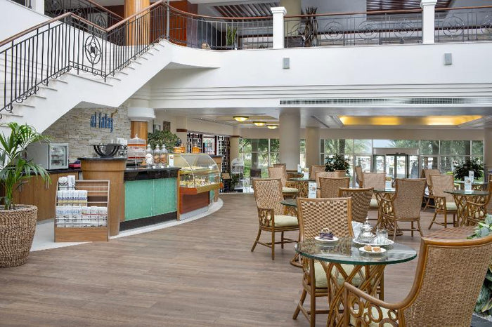 One Night Hotel Stay with Breakfast in Fujairah for Two |  at Wondergifts