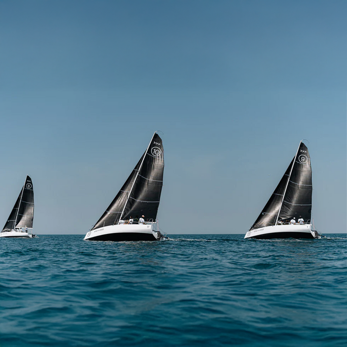 Thrilling 2-Hour Beginner Sailing Races for One