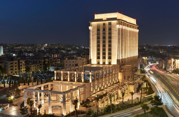 Experience Jordan Gift Box: Two-Night Hotel Break for Two - Kids Go Free |  at Wondergifts