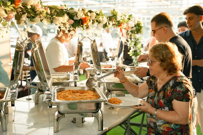 Dubai Marina 90-Minute Dinner Cruise with Buffet, Live Music & Ain Dubai Views