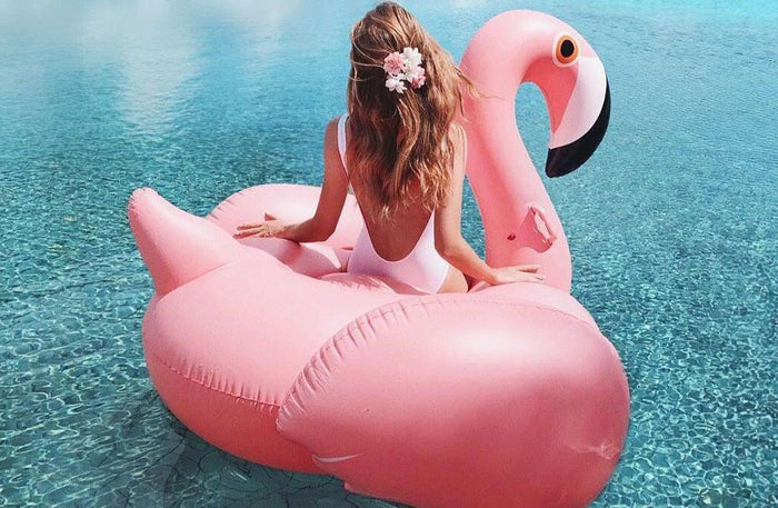 Poolside Saturday Brunch with House Beverages for Two at Voco Monaco Dubai |  at Wondergifts