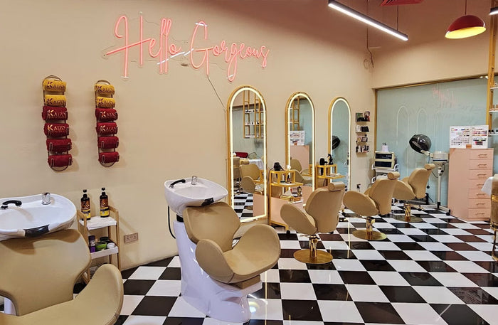 KAIZO Beauty Salon - Hot Oil Hair Treatment, Head Massage & Full Body Massage