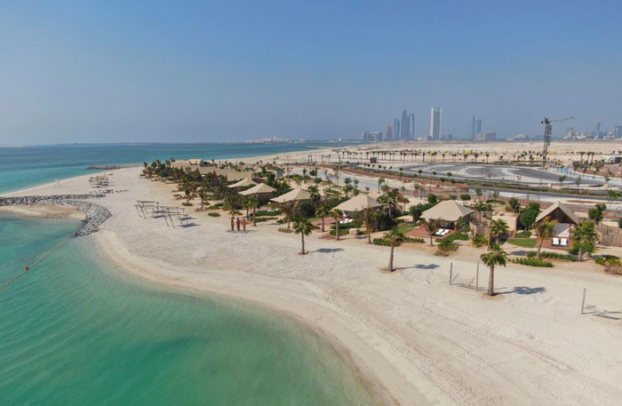 2 Nights for the Price of 1: Beach Day with Bites & Beverages at Bab Al Nojoum Hudayriyat |  at Wondergifts