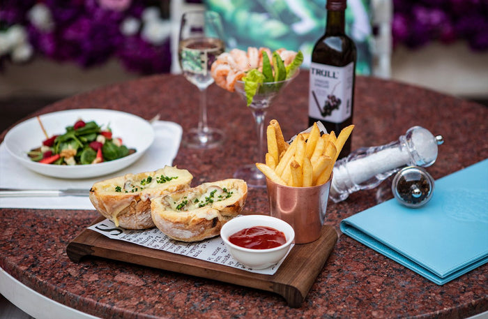 Iconic La Perle Show Silver B Ticket with Dinner at Le Patio Dubai