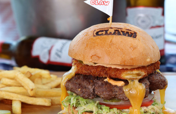 Exclusive Dining Experience with Drinks for Two at Claw, Hilton Palm Jumeirah |  at Wondergifts