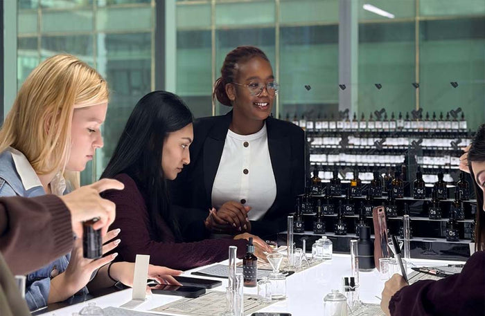 Private Fragrance Design & Mixology Session for One at Oo La Lab
