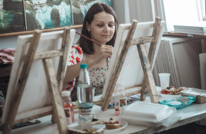 Fluid Art Workshop at Art Therapy Studio Dubai for One |  at Wondergifts