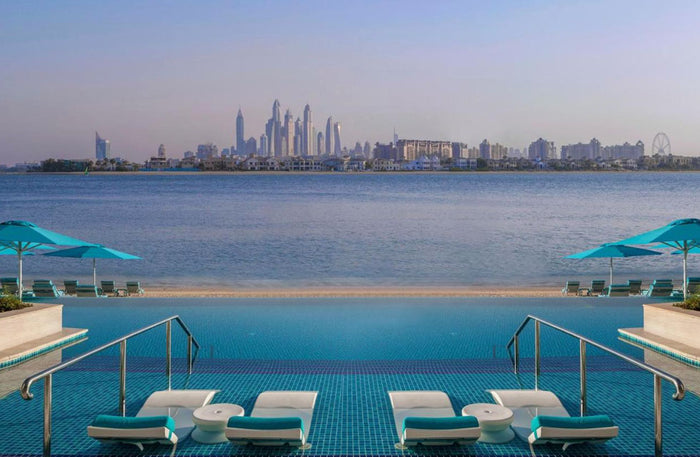 Premium Getaways Gift Box: Two Nights at Your Choice of 40+ Luxury Hotels |  at Wondergifts