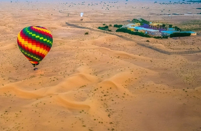 Exclusive Private Hot Air Balloon Ride Over the Dubai Desert for Up to 6 |  at Wondergifts