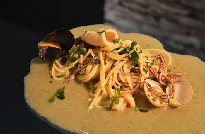 Romantic Dining Experience for Two at Radisson Blu Ajman |  at Wondergifts