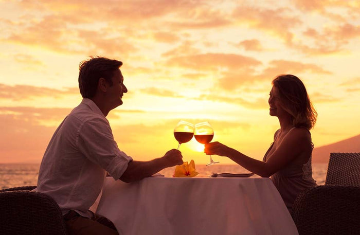 Love You Always Gift Box with Romantic Red Roses for Your Beloved |  at Wondergifts