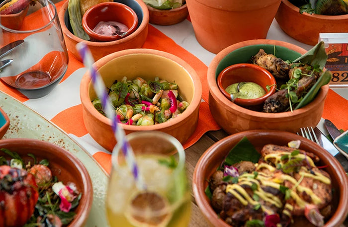 DoubleTree by Hilton - Brunch in Bloom with Pool & Beach Access at Gastro