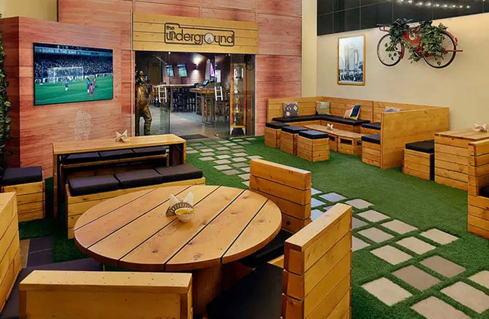 The Underground Pub's British Feast with Drinks for Two in Marina |  at Wondergifts