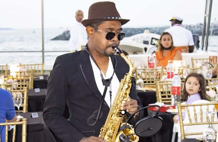 Exciting Zipline Ride with Luxurious International Dinner Cruise for Two |  at Wondergifts