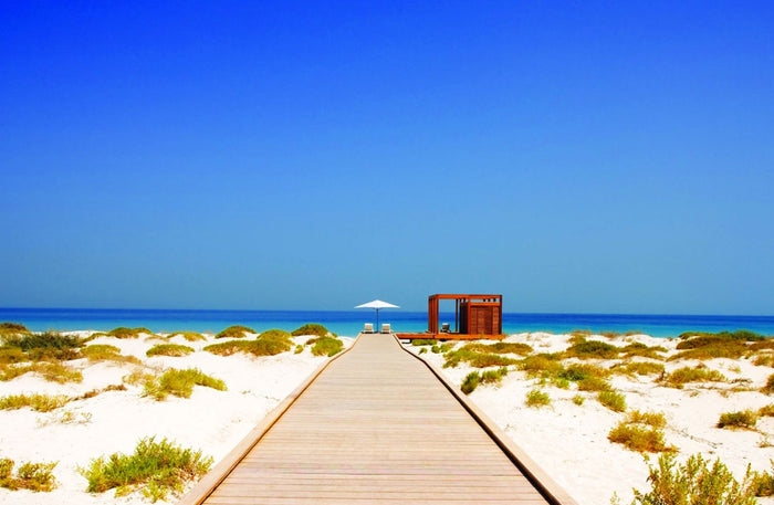 Full-Day Beach and Pool Access at Saadiyat Beach Club - Abu Dhabi |  at Wondergifts