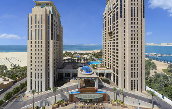 60 Minute Couples Massage at Elixir Spa Habtoor Grand Resort |  at Wondergifts