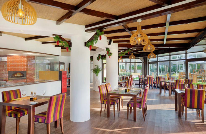 Romantic Dining Experience with Beverages for Two at Luciano's Restaurant |  at Wondergifts