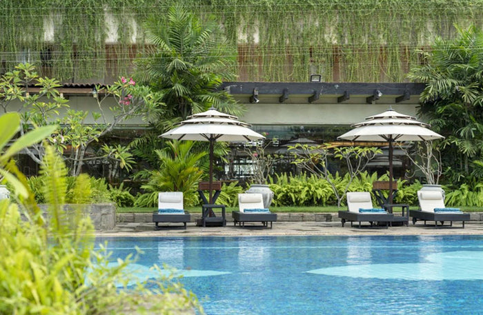 Discover Sri Lanka Gift Box: Two Nights Hotel Break for Two - Kids Go Free |  at Wondergifts