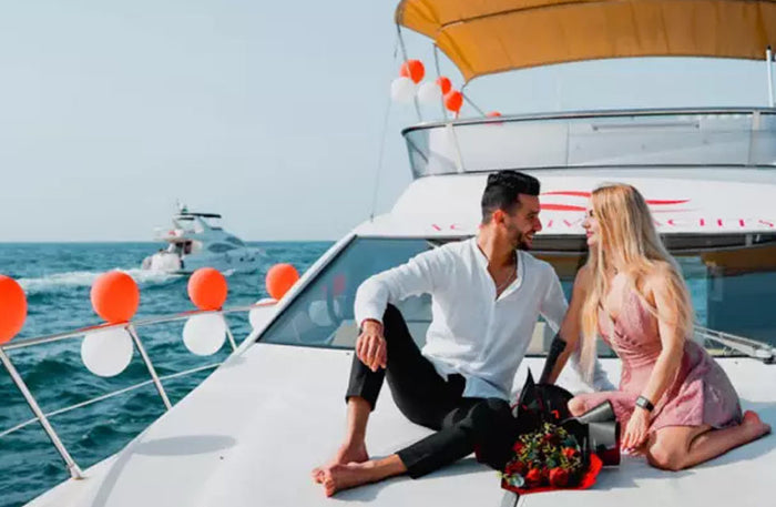 Happy Valentine's Gift Box with Red Roses: 200 + Gourmet, Spa & Adventure Selections |  at Wondergifts