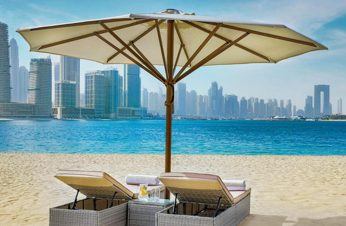 Romantic One-Night Stay Gift Box in Palm Jumeirah - Over 10 Hotels |  at Wondergifts