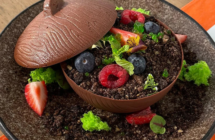 DoubleTree by Hilton - Brunch in Bloom with Pool & Beach Access at Gastro