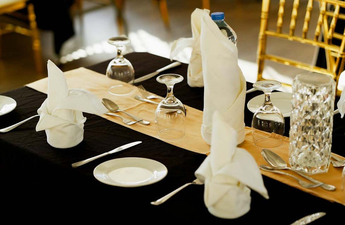 Luxurious International Dinner Cruise for Two Through Dubai Marina |  at Wondergifts