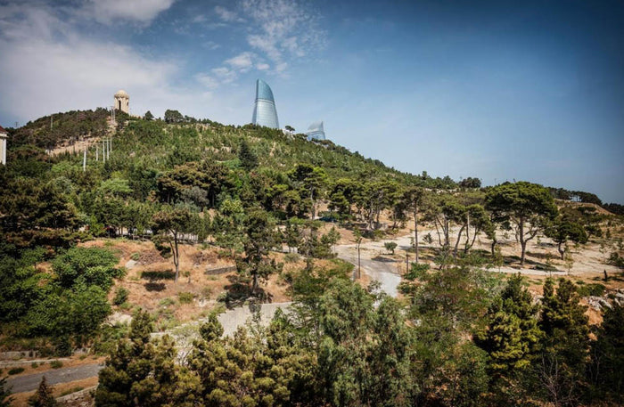 Experience Baku Gift Box: Two-Night Hotel Break - Kids Go Free |  at Wondergifts