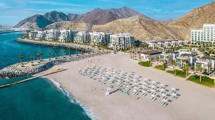 One Night Hotel Stay with Breakfast in Fujairah for Two |  at Wondergifts