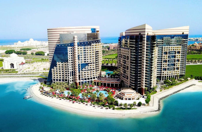 Two Night Charming Escapes Experience Gift Box - Stay at One of 100 Premier Hotels | Staycation at Wondergifts