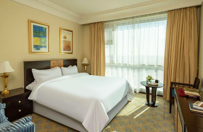 Umrah Hotel Break Gift Box: Four Nights of Spiritual Stay for Two - Kids Go Free |  at Wondergifts