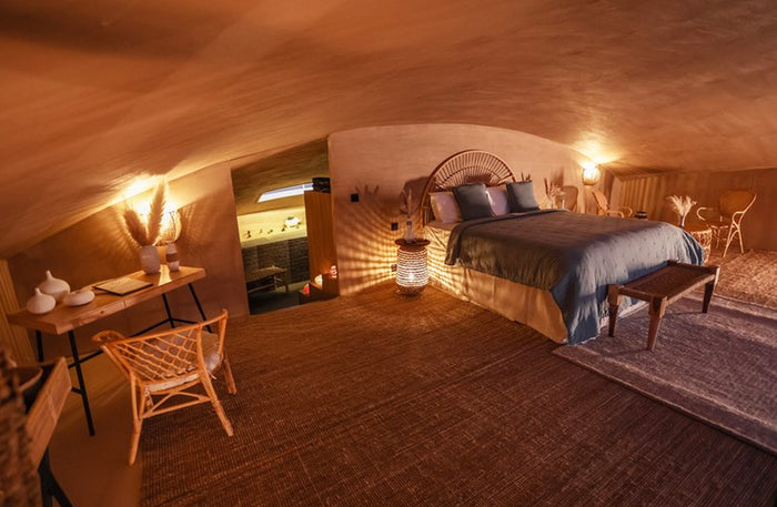 The Nest by Sonara Romantic Stay with Hot Air Balloon Flight Gift Box for Two |  at Wondergifts