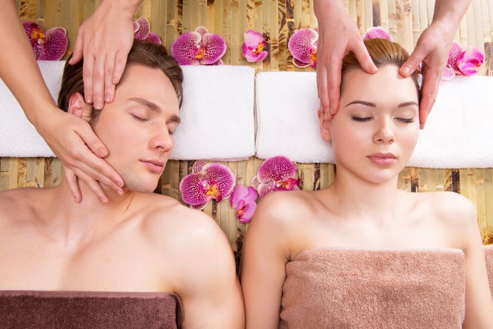 A Blissful 60 Minutes Couple Massage Experience at Nysa Spa |  at Wondergifts