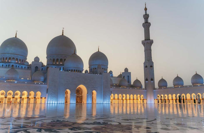 Discover the Best of Abu Dhabi with an Exclusive City Tour |  at Wondergifts