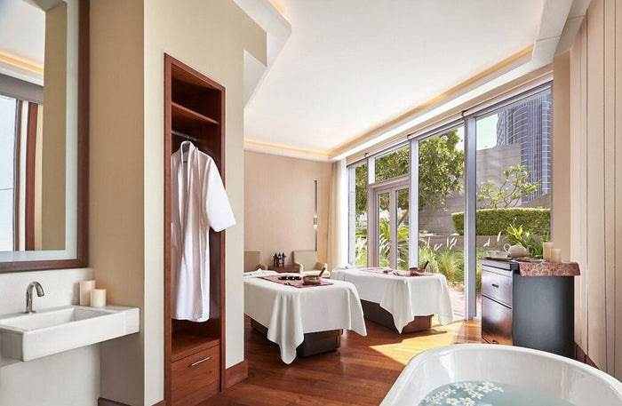 CÉ LA VI Lunch or Dinner with Burj Khalifa Views & Anantara Couples Massage