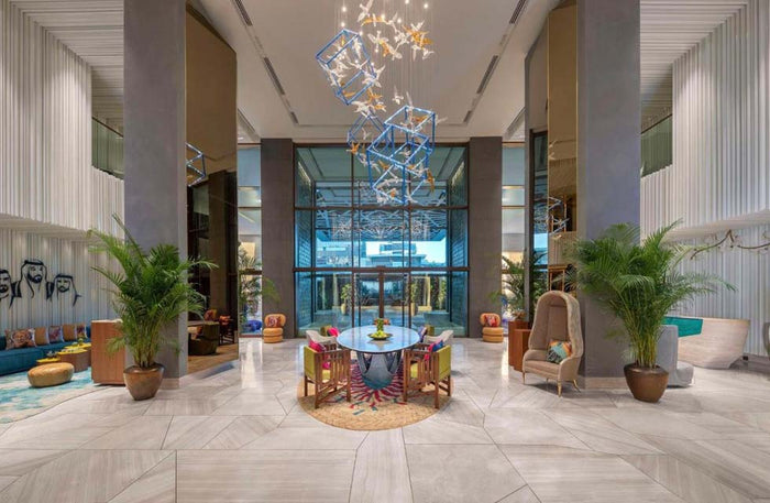 Luxurious One-Night Stay with Breakfast for Two at Andaz Dubai The Palm |  at Wondergifts